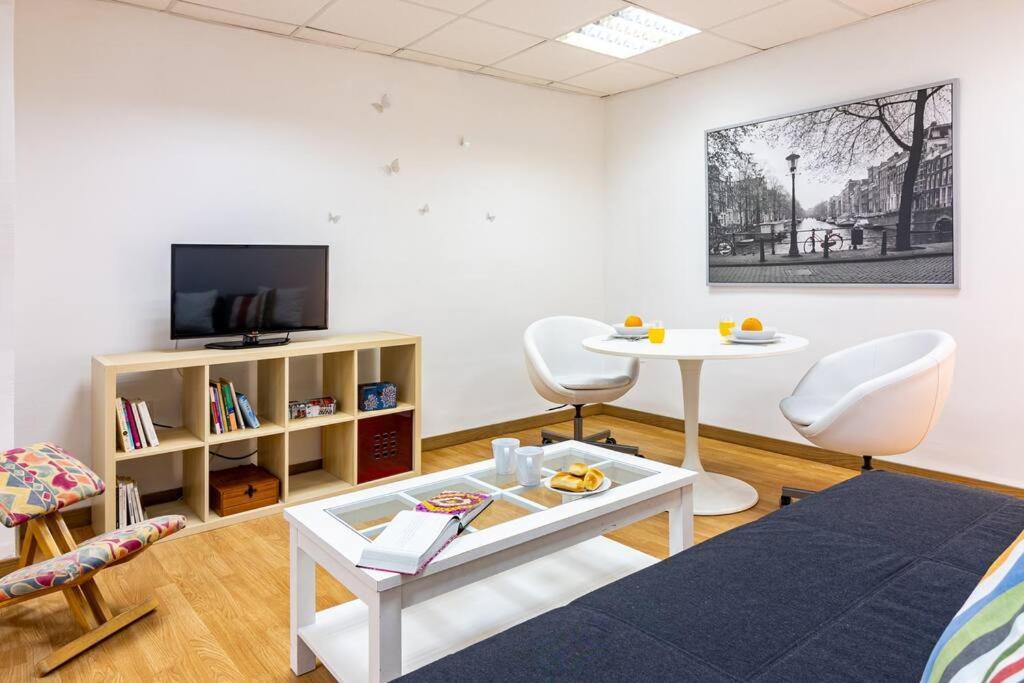 Arriola F Freshapartments Малага Экстерьер фото